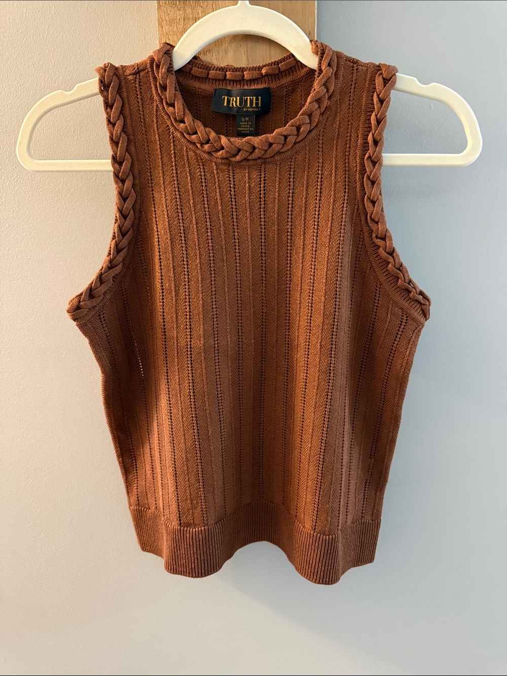 TRUTH Tortoise Shell Sleeveless Knit Top w Braided Trim, NWTs